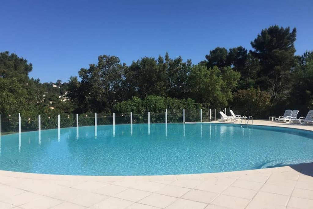 Apartmán Riviera Golf De Barbossi Indiana Mandelieu Exteriér fotografie