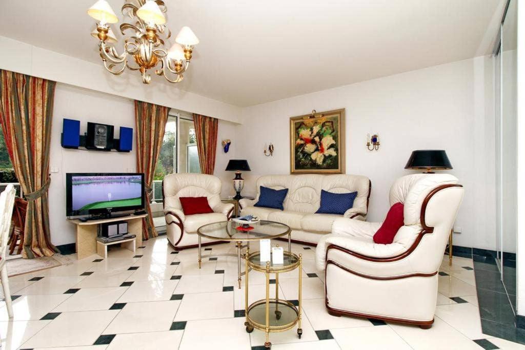 Apartmán Riviera Golf De Barbossi Indiana Mandelieu Exteriér fotografie