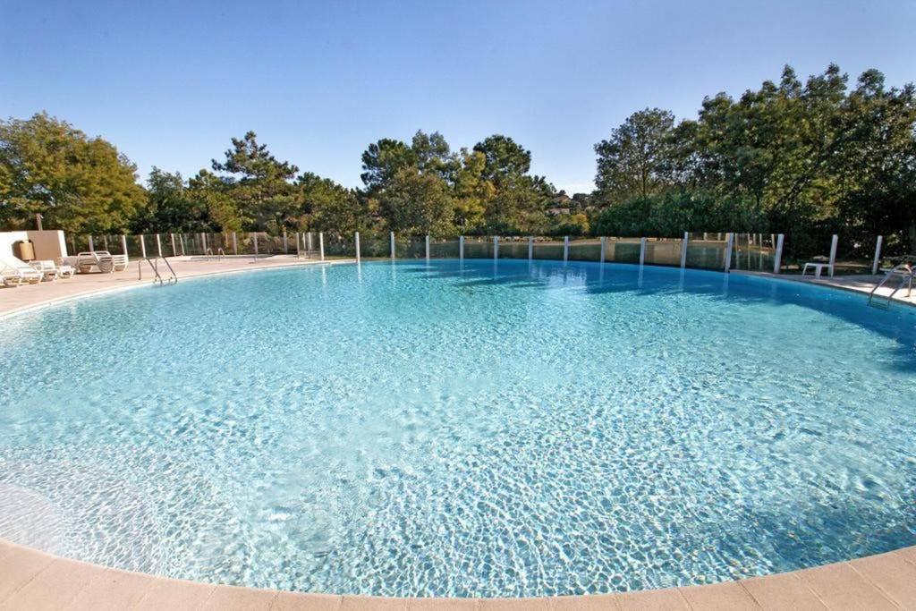 Apartmán Riviera Golf De Barbossi Indiana Mandelieu Exteriér fotografie